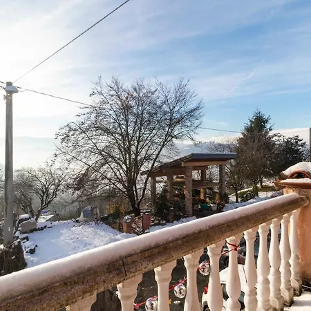 Maison Mara *